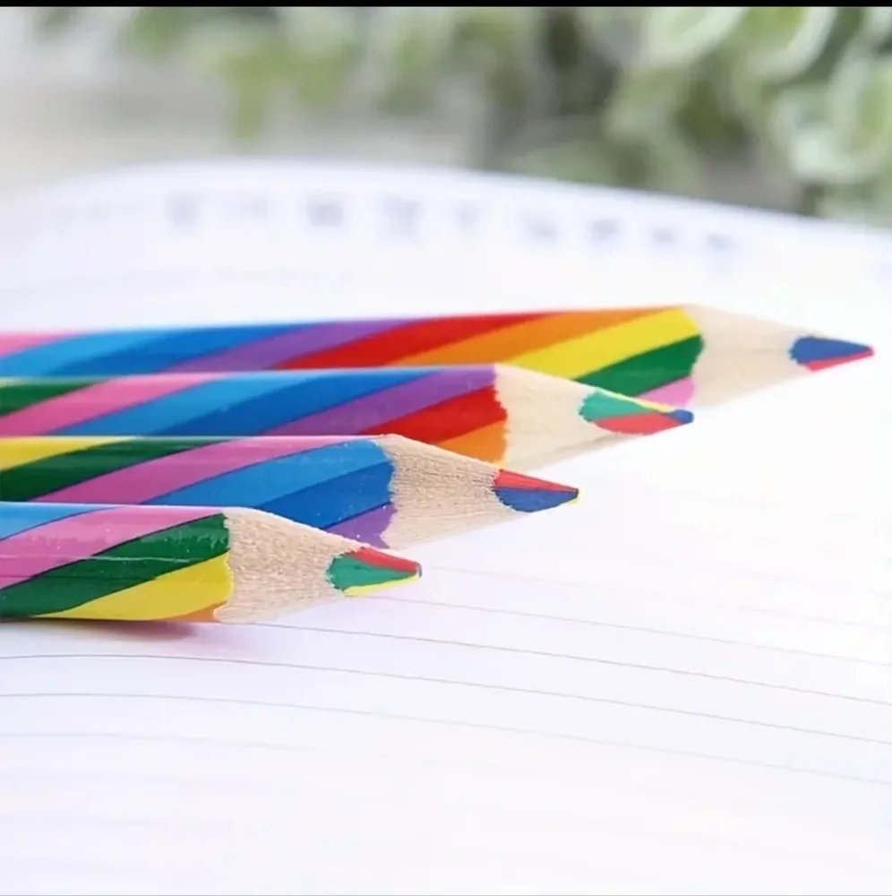 🍄Rainbow Colors Writing Pencils